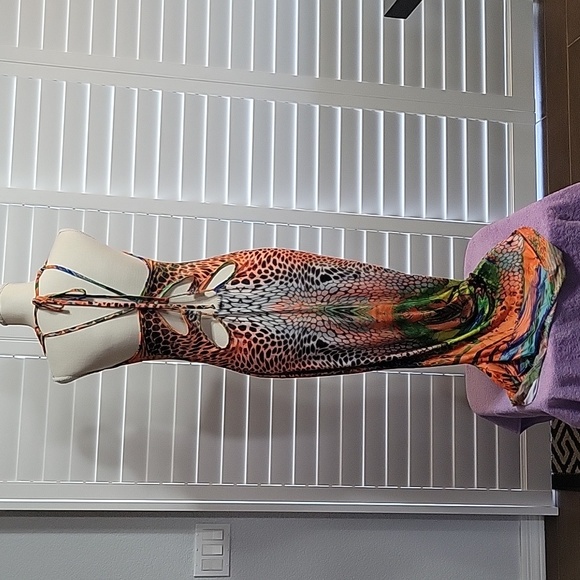 Venus Long Maxi Dress - Picture 3 of 9